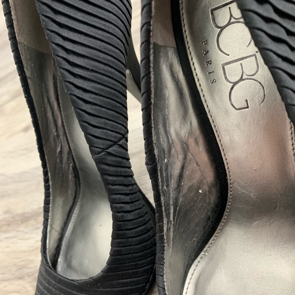 BCBG Heels - Size 7.5 - Picture 12 of 14